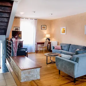 La Sainte Famille Guest house Lourdes